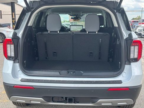 New 2026 Ford Explorer Active w/ Active Comfort Package AWD/4WD image 11