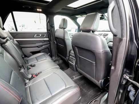 Used 2018 Ford Explorer Sport w/ Equipment Group 401A image 44