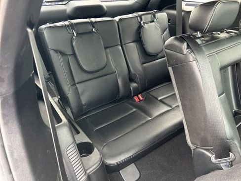 Used 2020 Ford Explorer ST w/ ST Street Pack image 50