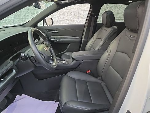 Certified 2024 Cadillac XT4 Premium Luxury w/ Cold Weather Package AWD/4WD image 14