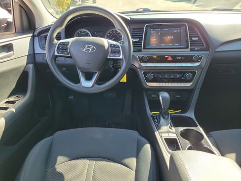 Used 2019 Hyundai Sonata SE image 10