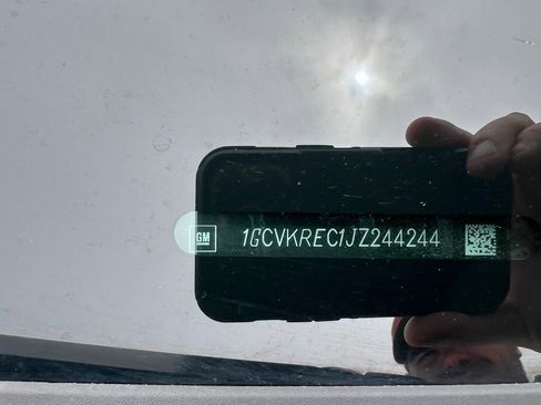 Used 2018 Chevrolet Silverado 1500 LT w/ All Star Edition AWD/4WD image 14