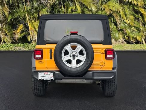 Used 2021 Jeep Wrangler Unlimited Sport AWD/4WD image 6