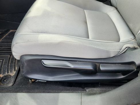 Used 2018 Honda Accord LX image 12