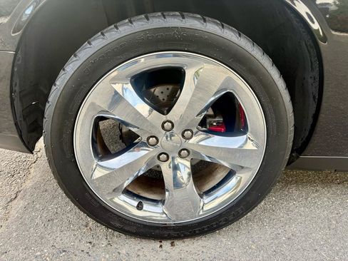 Used 2013 Dodge Challenger R/T RWD image 12