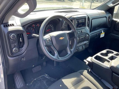 New 2025 Chevrolet Silverado 2500 Custom w/ Custom Value Package image 7