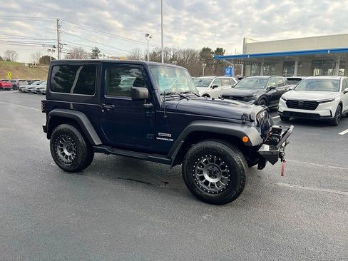 Used 2013 Jeep Wrangler Sport image 2