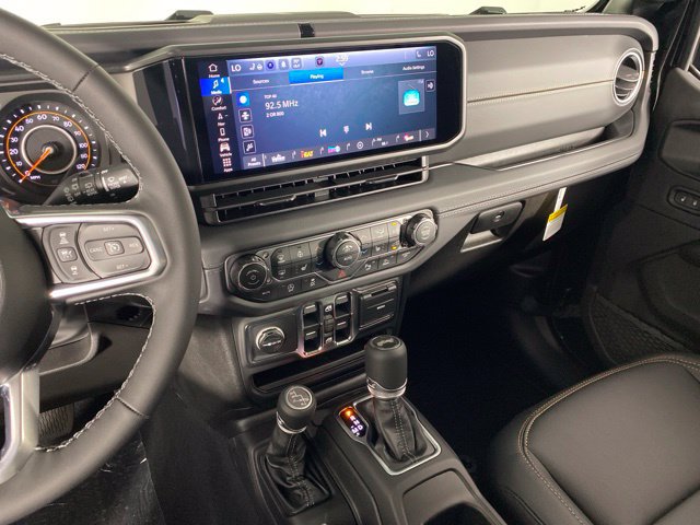 New 2027 Jeep Wrangler Unlimited Sahara AWD/4WD image 25