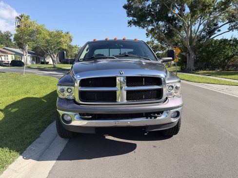 Used 2004 Dodge Ram 3500 Truck SLT w/ Trailer Tow Group AWD/4WD image 5