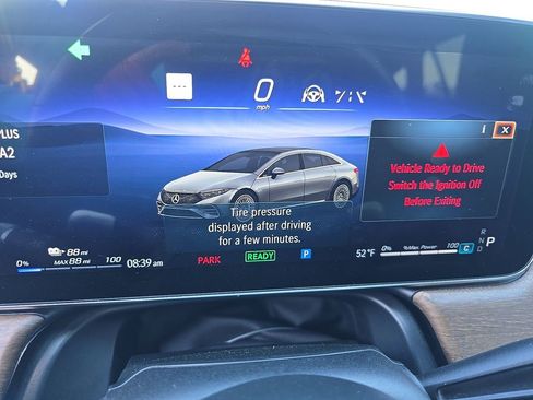 Used 2022 Mercedes-Benz EQS 450+ Sedan image 2