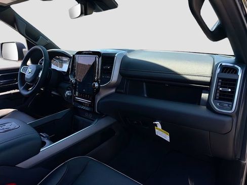 New 2026 RAM 1500 Laramie AWD/4WD image 31