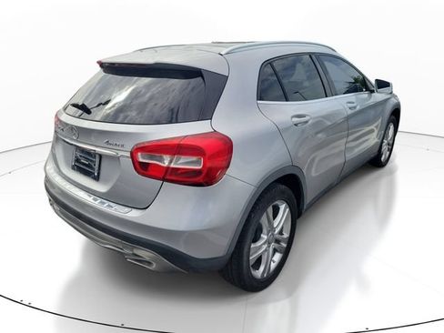 Used 2015 Mercedes-Benz GLA 250 4MATIC image 5