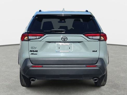 Used 2023 Toyota RAV4 XLE image 6