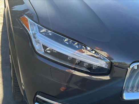 Used 2024 Volvo XC90 T8 Plus image 32