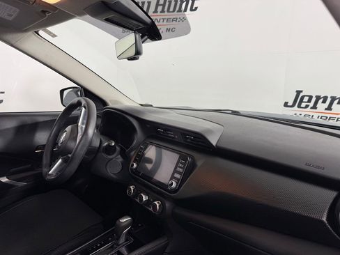 Used 2024 Nissan Kicks SV w/ Interior Electronics Package image 31