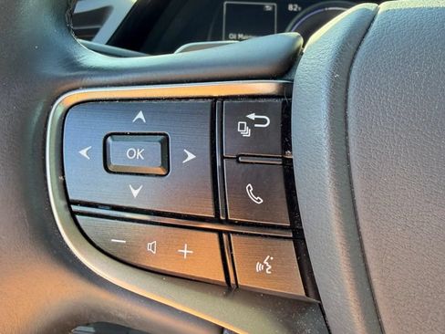 Used 2024 Lexus ES 300h Ultra Luxury w/ Accessory Package (Z2) FWD image 23