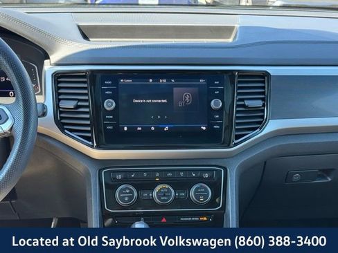 Certified 2022 Volkswagen Atlas Cross Sport SEL Premium R-Line image 15