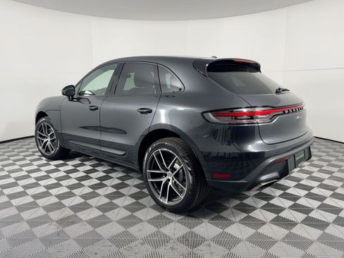 Certified 2026 Porsche Macan AWD/4WD image 3