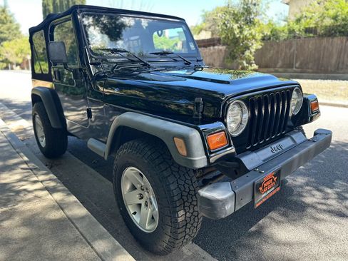 Used 1997 Jeep Wrangler SE AWD/4WD image 7