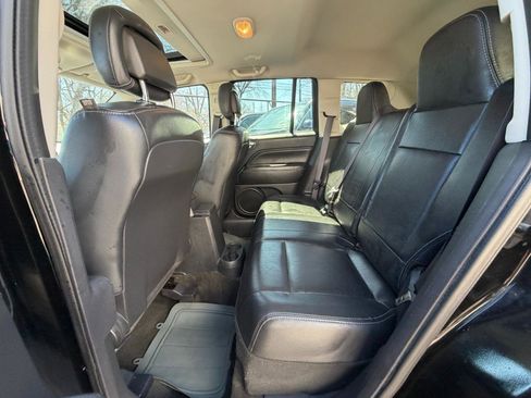 Used 2016 Jeep Compass High Altitude AWD/4WD image 23