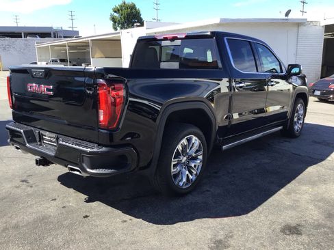 Used 2026 GMC Sierra 1500 Denali w/ Denali Reserve Package image 4