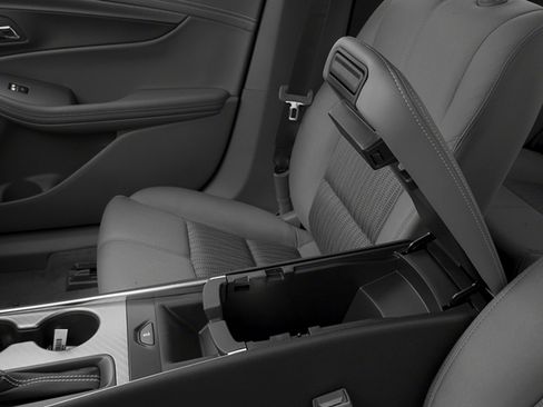 Used 2018 Chevrolet Impala LS FWD image 28