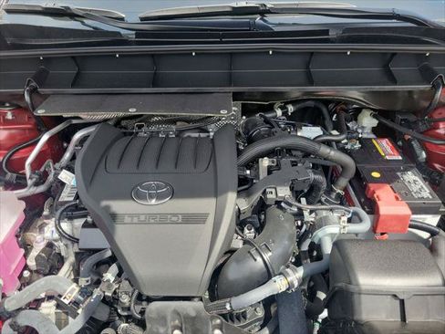 Certified 2026 Toyota Highlander XLE AWD/4WD image 42