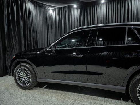 Certified 2026 Mercedes-Benz GLC 300 image 5