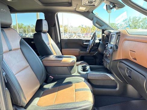 Used 2019 Chevrolet Silverado 1500 High Country w/ Safety Package II image 28