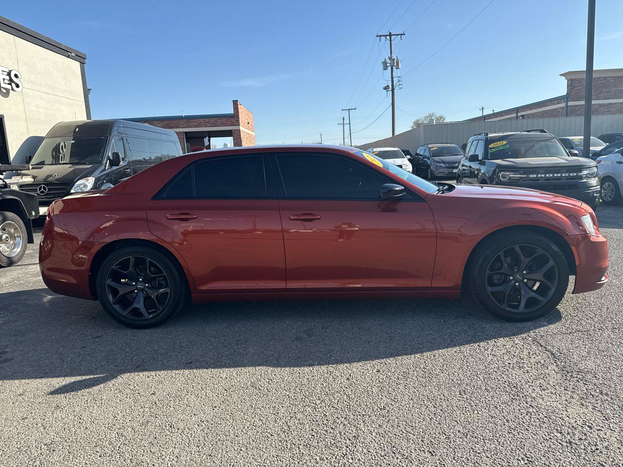 Used 2021 Chrysler 300 Touring w/ Sport Appearance Package RWD image 5