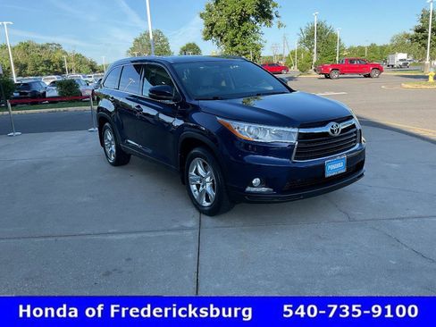 Used 2015 Toyota Highlander Limited AWD/4WD image 8