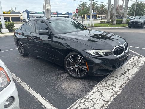 Used 2023 BMW 330i Sedan w/ Premium Package RWD image 8