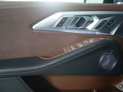 Used 2026 BMW XM Label Red image 10