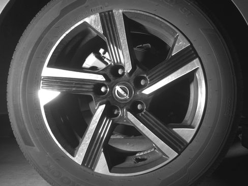 Used 2025 Nissan Sentra SV FWD image 15