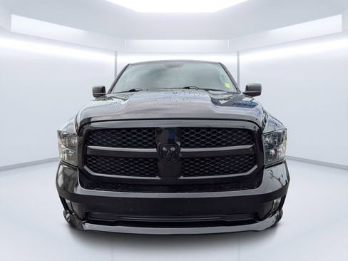 Used 2019 RAM 1500 Express w/ Express Value Package AWD/4WD image 8