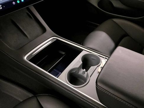 Used 2023 Tesla Model 3 Standard Range RWD image 16