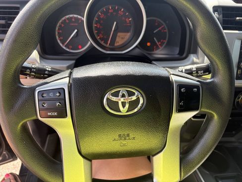 Used 2012 Toyota 4Runner SR5 w/ Convenience Pkg AWD/4WD image 24