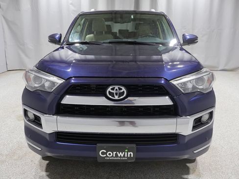 Used 2018 Toyota 4Runner Limited AWD/4WD image 11