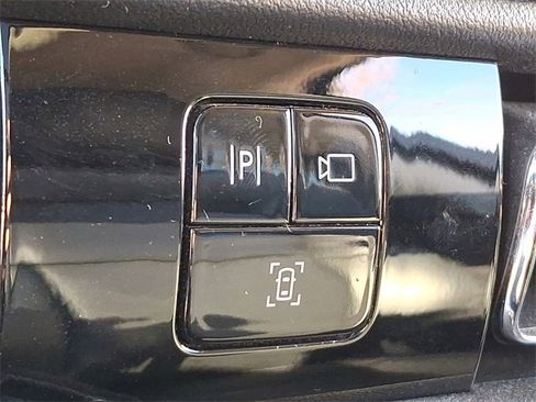 Used 2023 Lincoln Aviator AWD w/ Premium Package image 25