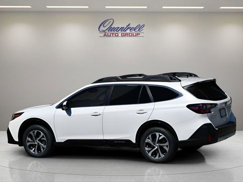 Used 2022 Subaru Outback Limited AWD/4WD image 7