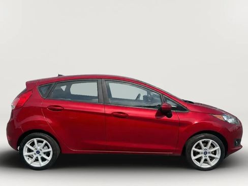Used 2017 Ford Fiesta SE w/ Equipment Group 201A FWD image 8