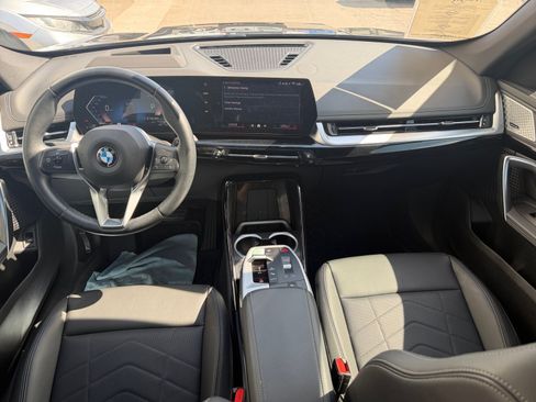 Used 2025 BMW X1 xDrive28i w/ Technology Package AWD/4WD image 12