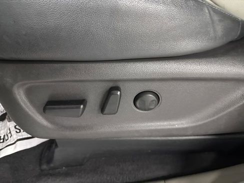 Used 2018 Kia Sedona LX w/ LX Essentials Premium Package image 28