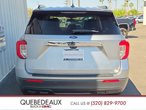 Used 2022 Ford Explorer XLT image 6