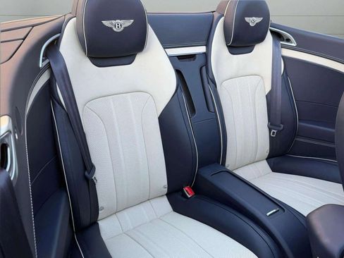 Certified 2024 Bentley Continental GT image 36