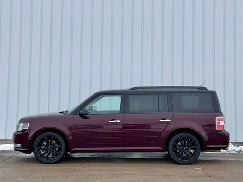 Used 2019 Ford Flex SEL w/ Equipment Group 202A image 2
