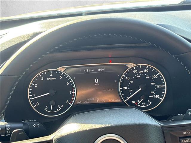 Used 2026 Nissan Pathfinder SV FWD image 13
