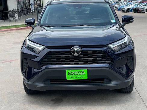 Used 2024 Toyota RAV4 XLE FWD image 7