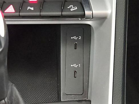 Used 2022 Audi Q3 2.0T Premium w/ Convenience Package image 33