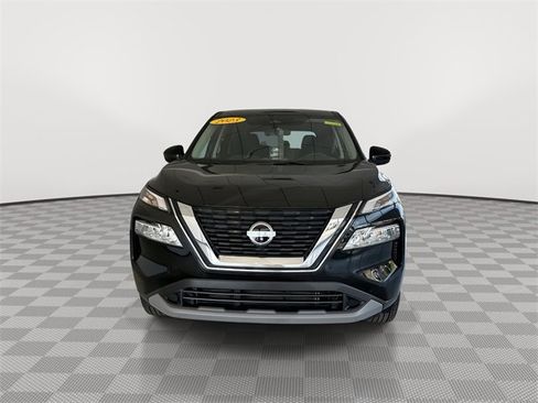 Used 2023 Nissan Rogue SV image 4